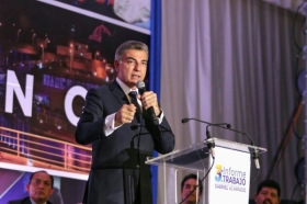 Asisti&oacute; al informe de labores del edil de Huauchinango 