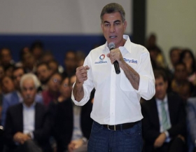 Se comprometi&oacute; a aplicar la ley con todo rigor