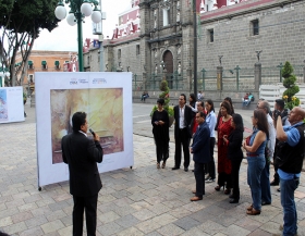 Exposici&oacute;n Paralelismos Imaginarios