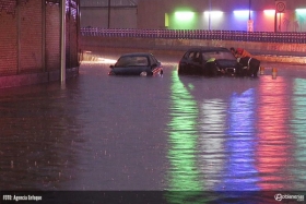 Inundaci&oacute;n puente 31 poniente