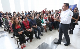 Reafirm&oacute; su compromiso en impulsar la educaci&oacute;n de los ni&ntilde;os del pa&iacute;s, a fin de favorecer su desarrollo y propiciar un mejor nivel de vida