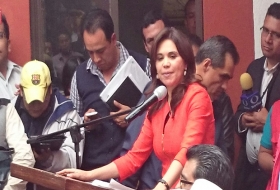 Blanca Alcal&aacute; pide licencia al cargo