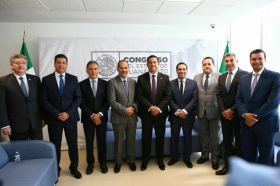 Impulsar pol&iacute;ticas p&uacute;blicas a favor de habitantes de ambas entidades 