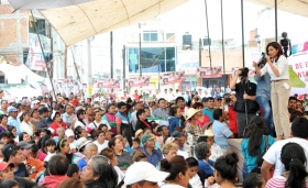Encabezar&eacute; un gobierno sensible a las demandas de los poblanos: Blanca Alcal&aacute;