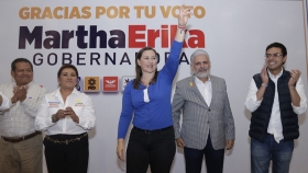 Martha Erika arras&oacute; en la Sierra Norte   