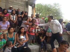 Escucha las necesidades para atenderlas y darles soluci&oacute;n 