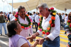 En el lugar se podr&aacute;n comprar y vender productos como flor fina, chica, gladiola, palma y rosa
