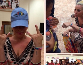 Gaga" lleg&oacute; acompa&ntilde;ada de su mama y llevo &uacute;tiles escolares adem&aacute;s de comida