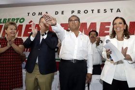 Ruiz Massieu ratific&oacute; su respaldo al aspirante a Casa Puebla