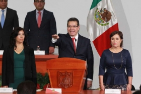 Educaci&oacute;n, salud y empleo sus prioridades 