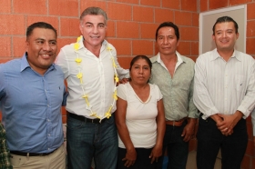 Visit&oacute; las viviendas que fueron reconstruidas 