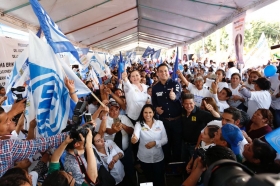 Martha Erika invita a los poblanos a construir un gobierno m&aacute;s humano