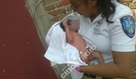 Los llantos del beb&eacute; alertaron a pobladores 
