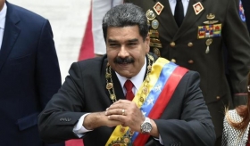 Maduro sube el salario m&iacute;nimo a 65 d&oacute;lares mensuales en Venezuela