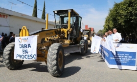 Tambi&eacute;n inici&oacute; la pavimentaci&oacute;n de cinco vialidades con concreto hidr&aacute;ulico