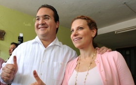 Karime Mac&iacute;as Tubilla, esposa de Duarte