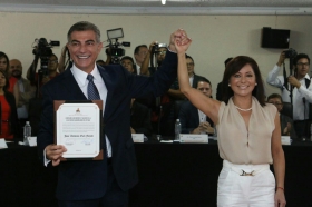 Tony Gali recibi&oacute; constancia como Gobernador Electo de Puebla