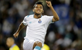 Jes&uacute;s "Tecatito" Corona.