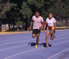 Lejos de desanimarse, se enfoc&oacute; en hacer ejercicio y practicar actividades deportivas