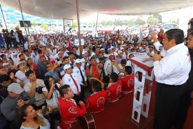 Revisar concesiones de las gr&uacute;as de arrastre y regular sus tarifas, propone 