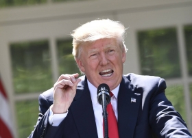 Donald Trump dio rienda suelta hoy a sus impulsos m&aacute;s radicales