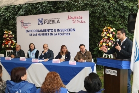 Hist&oacute;rica capacitaci&oacute;n de las mujeres poblanas en pol&iacute;tica: Martha Erika