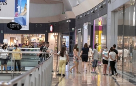 CDMX reabrir&aacute; centros comerciales y tiendas departamentales