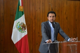 El ex director de Seguridad P&uacute;blica de San Pedro Cholula asalt&oacute; la casa del alcalde, Jos&eacute; Juan Espinosa, un muerto y tres detenidos fue el saldo de un enfrentamiento